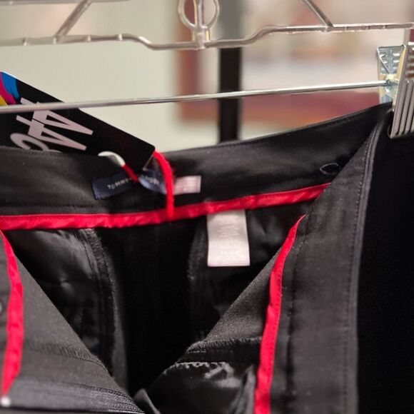 NWOT Tommy Hilfiger Black Dress Pants Classic Silhouette #DP344 - Picture 3 of 5